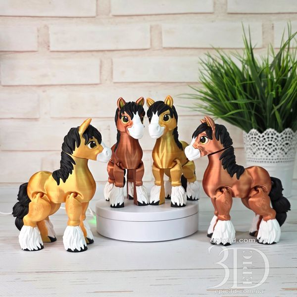 Игрушка лошадка коричневая 084 фото