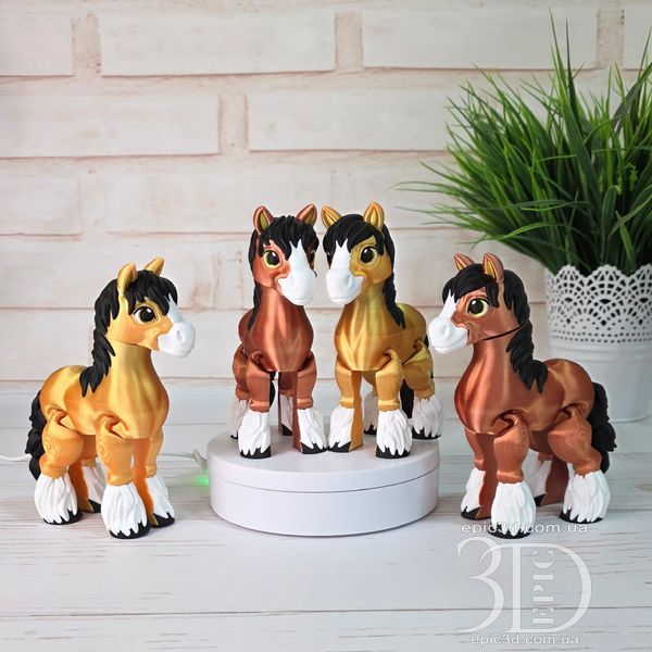 Игрушка лошадка коричневая 084 фото